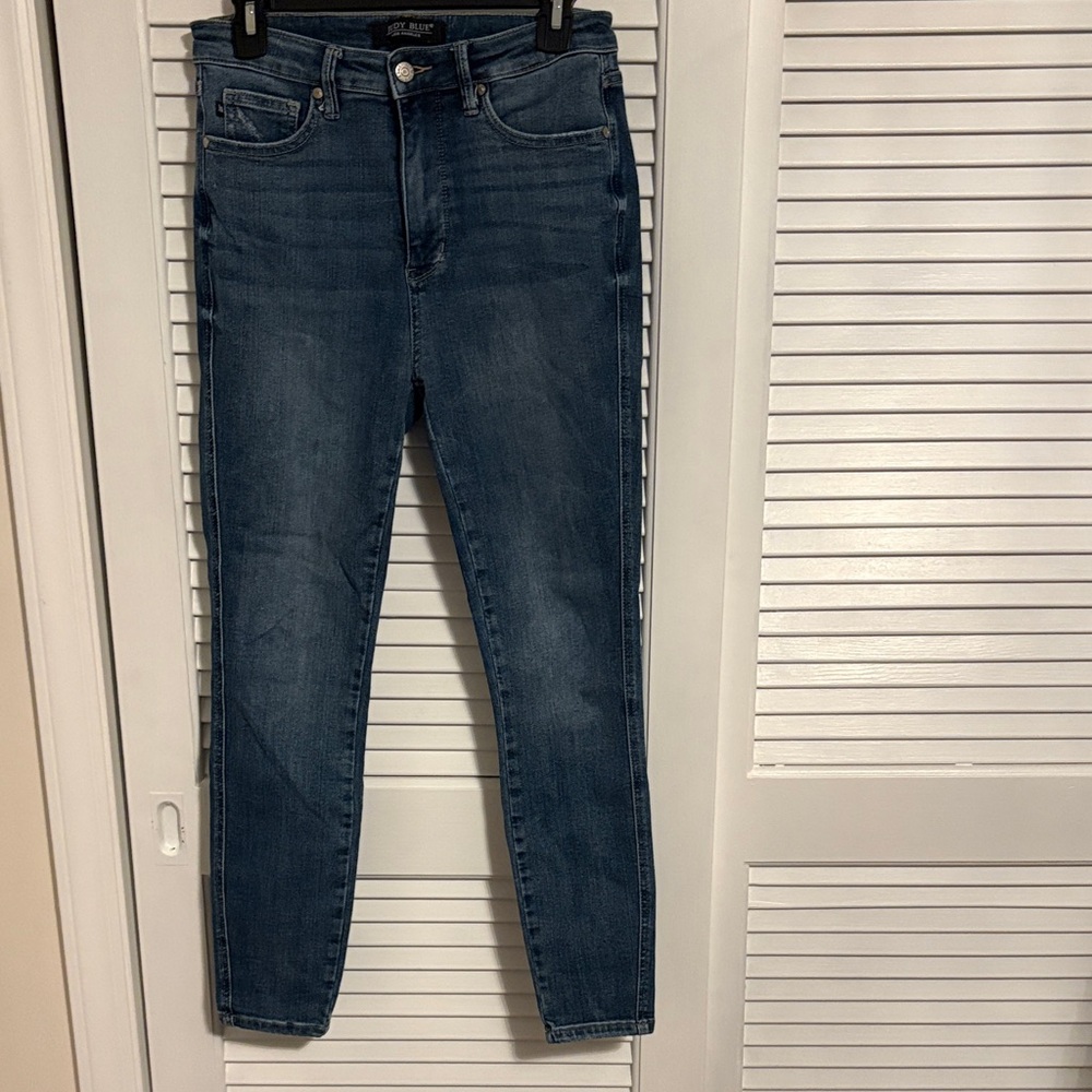 Judy Blue Dark Wash Skinny Jeans